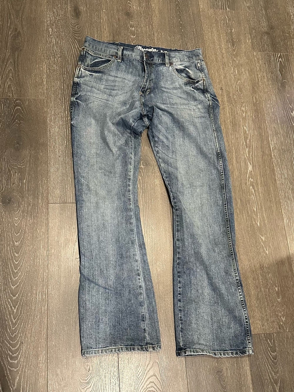 Wangler Retro Slim Bootcut Faded Blue Jeans Men’s size 32x34 western  Workwear